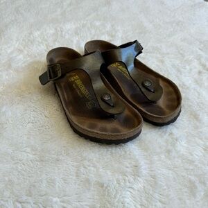 Birkenstock Gizeh Leather Graceful Toffee Sandals